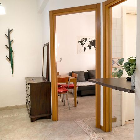 Modern 1 Bedroom Near Metro Рим Экстерьер фото