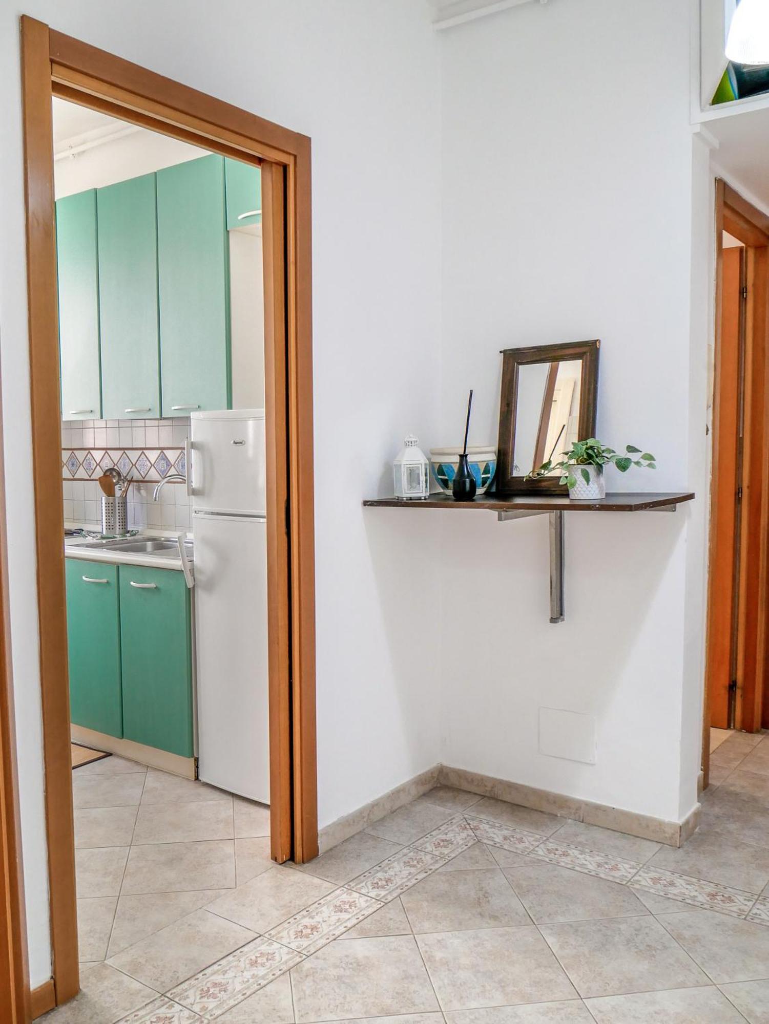 Modern 1 Bedroom Near Metro Рим Экстерьер фото
