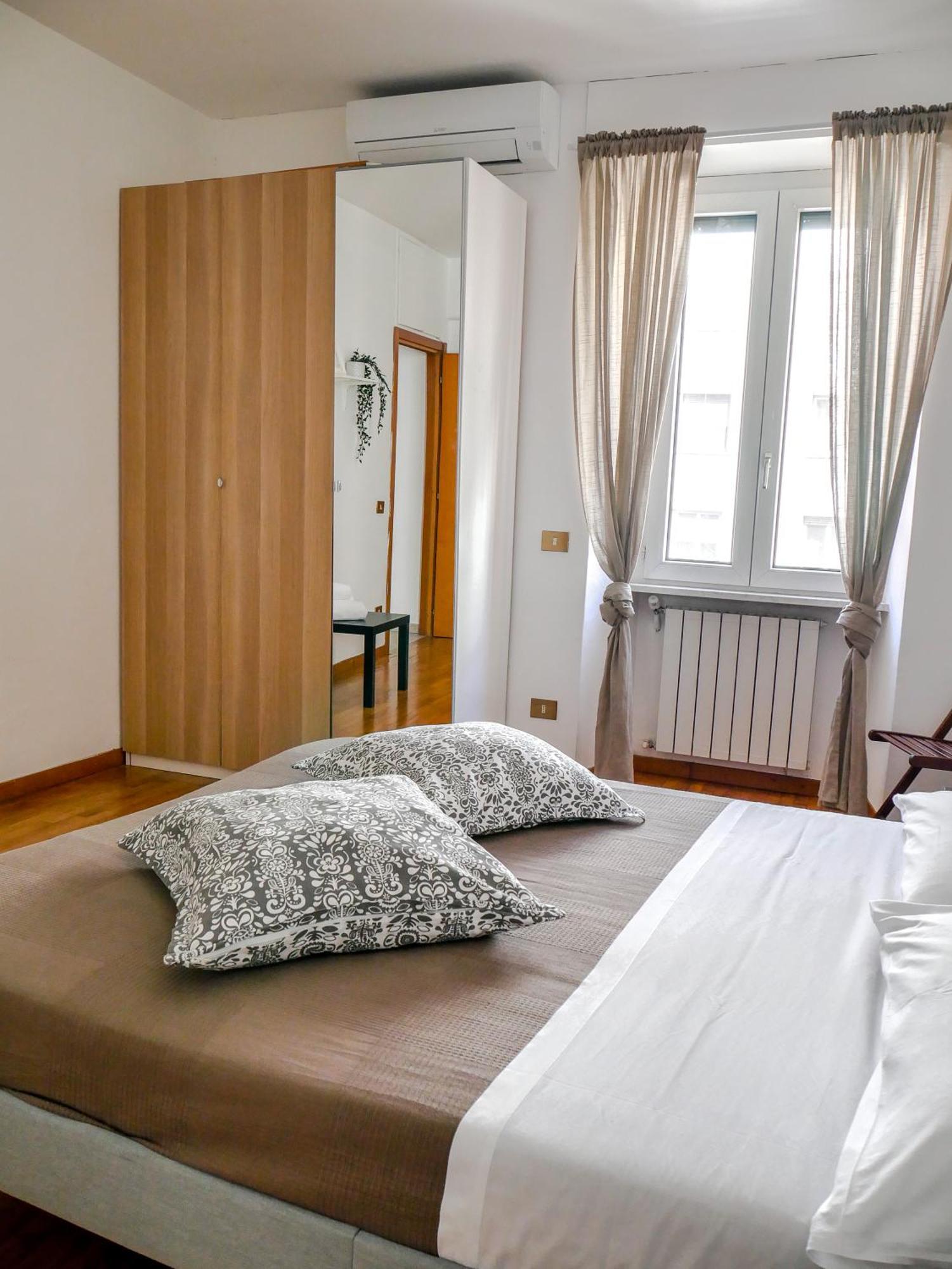 Modern 1 Bedroom Near Metro Рим Экстерьер фото